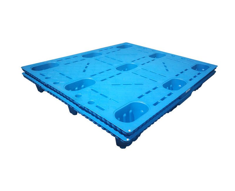 Nine leg plastic pallets